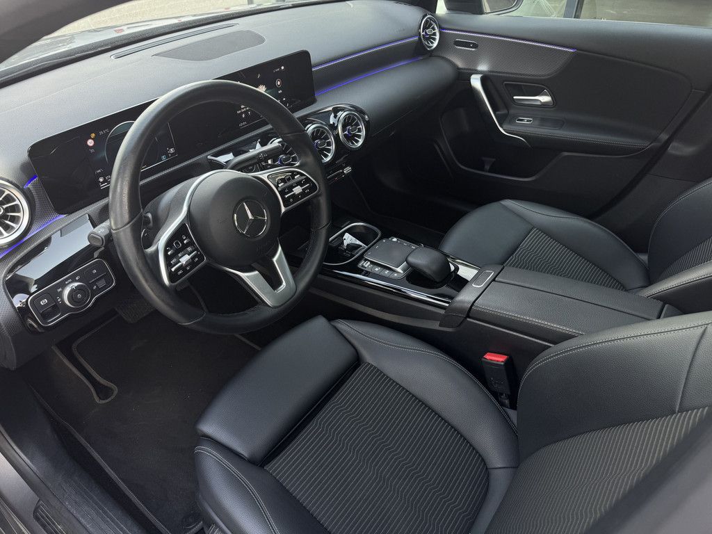 Mercedes-Benz A 200 2021
