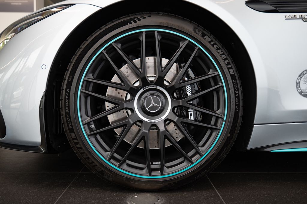 Mercedes-Benz SL 63 AMG 2023