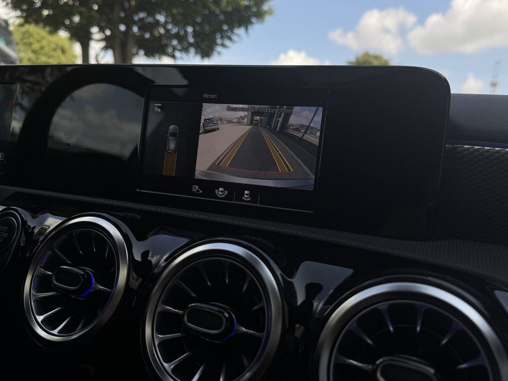 Mercedes-Benz A 200 2021