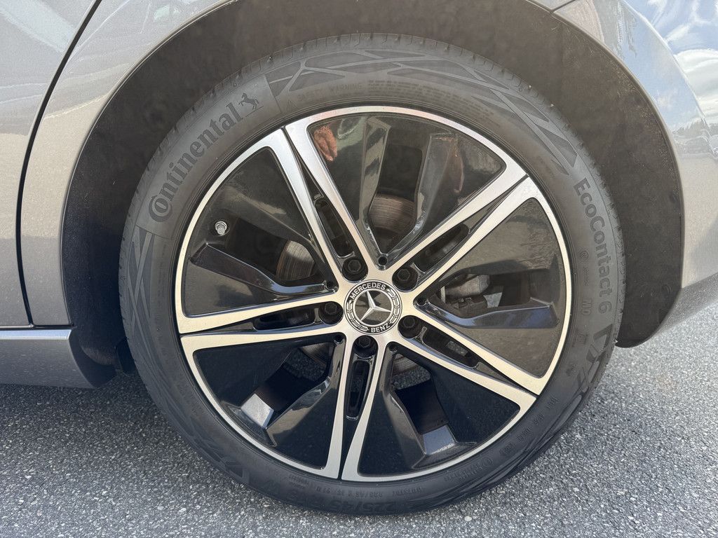 Mercedes-Benz A 200 2021