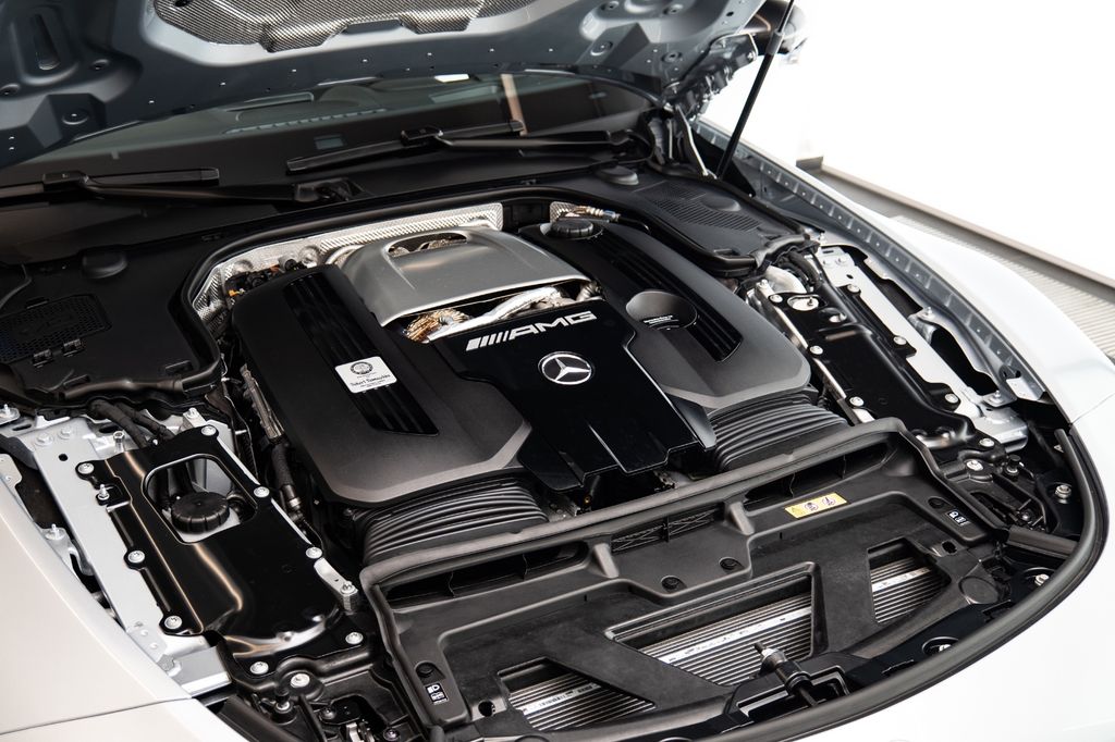 Mercedes-Benz SL 63 AMG 2023