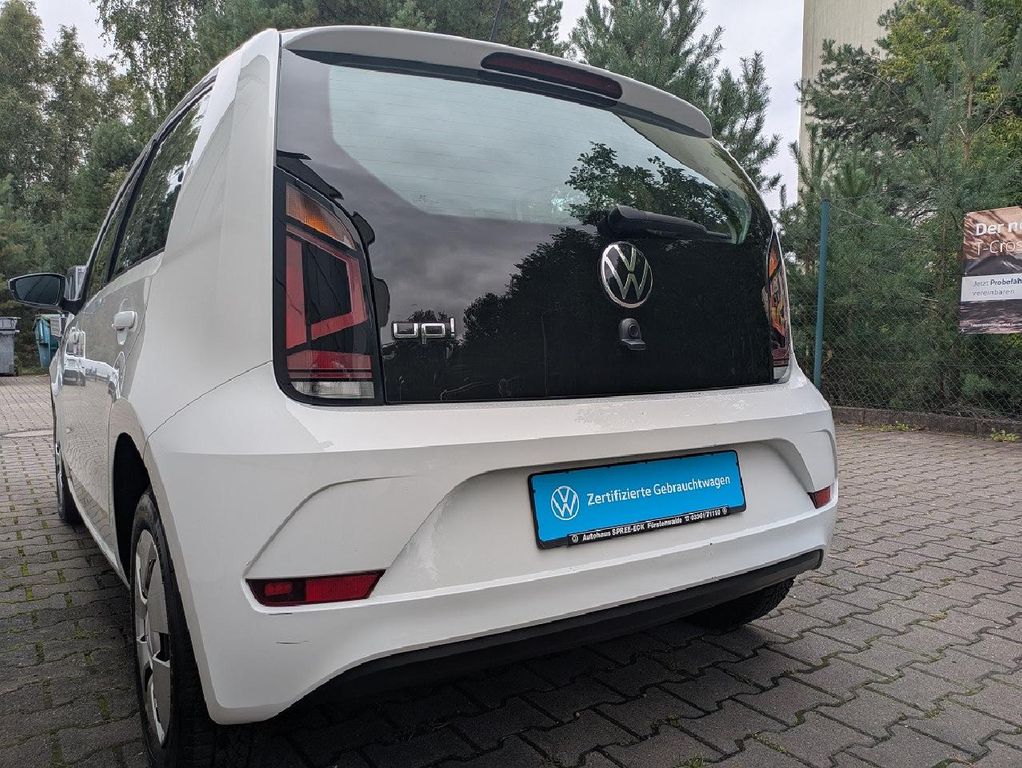 Volkswagen up! 2022