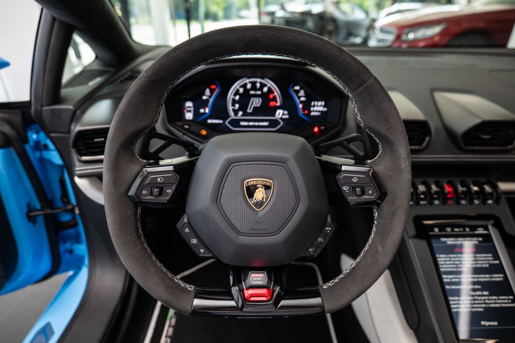 Lamborghini Huracán 2024