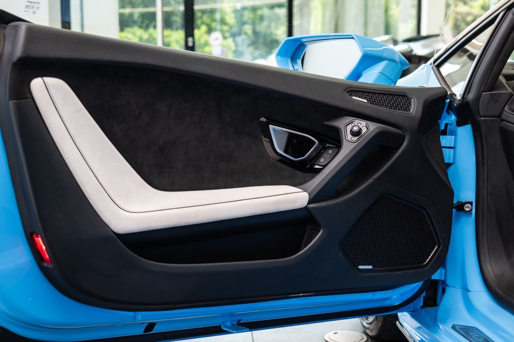 Lamborghini Huracán 2024