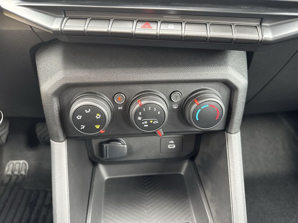 Dacia Duster 2025