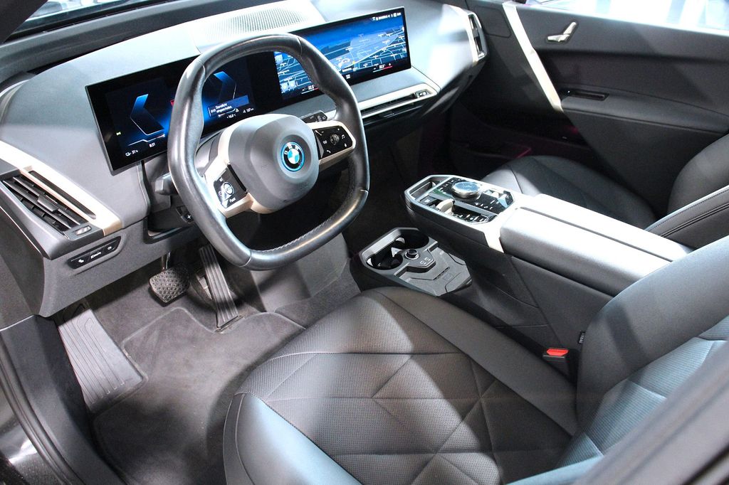 BMW iX 2022