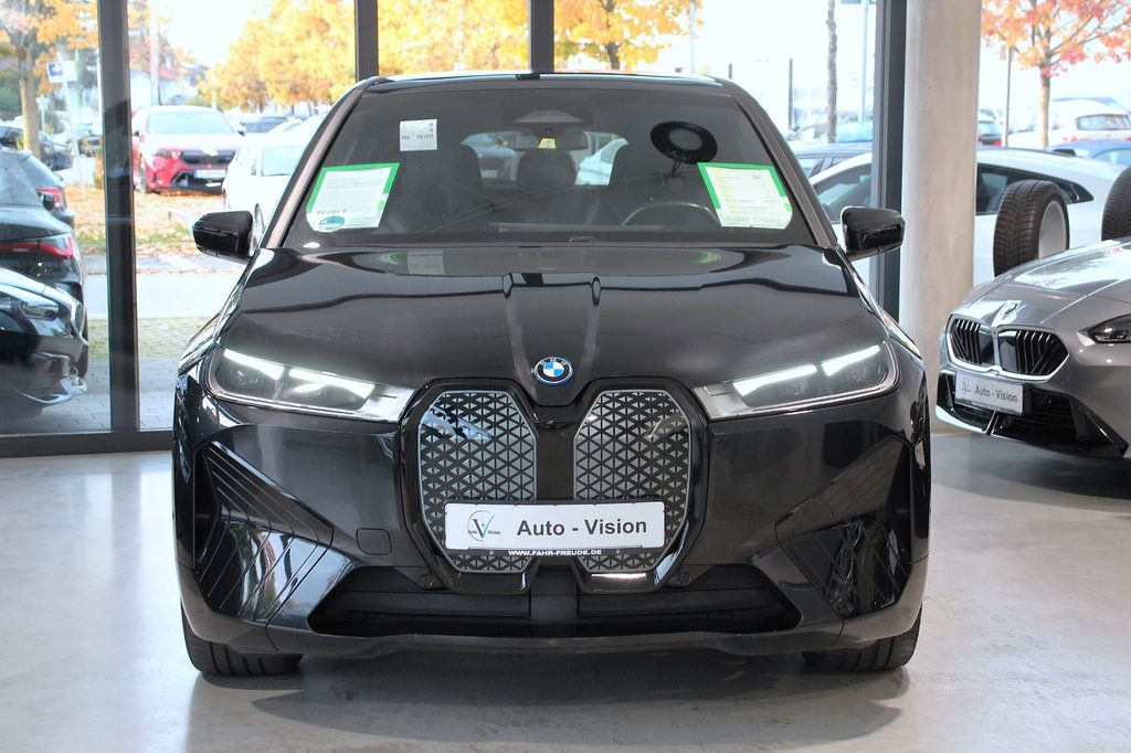 BMW iX 2022