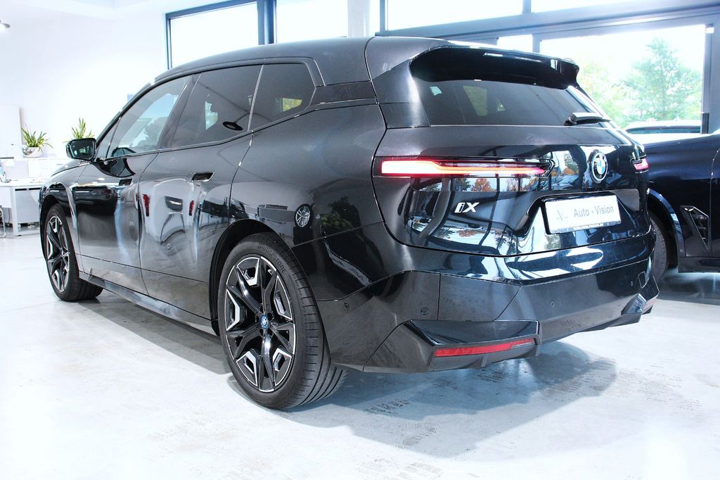 BMW iX 2022