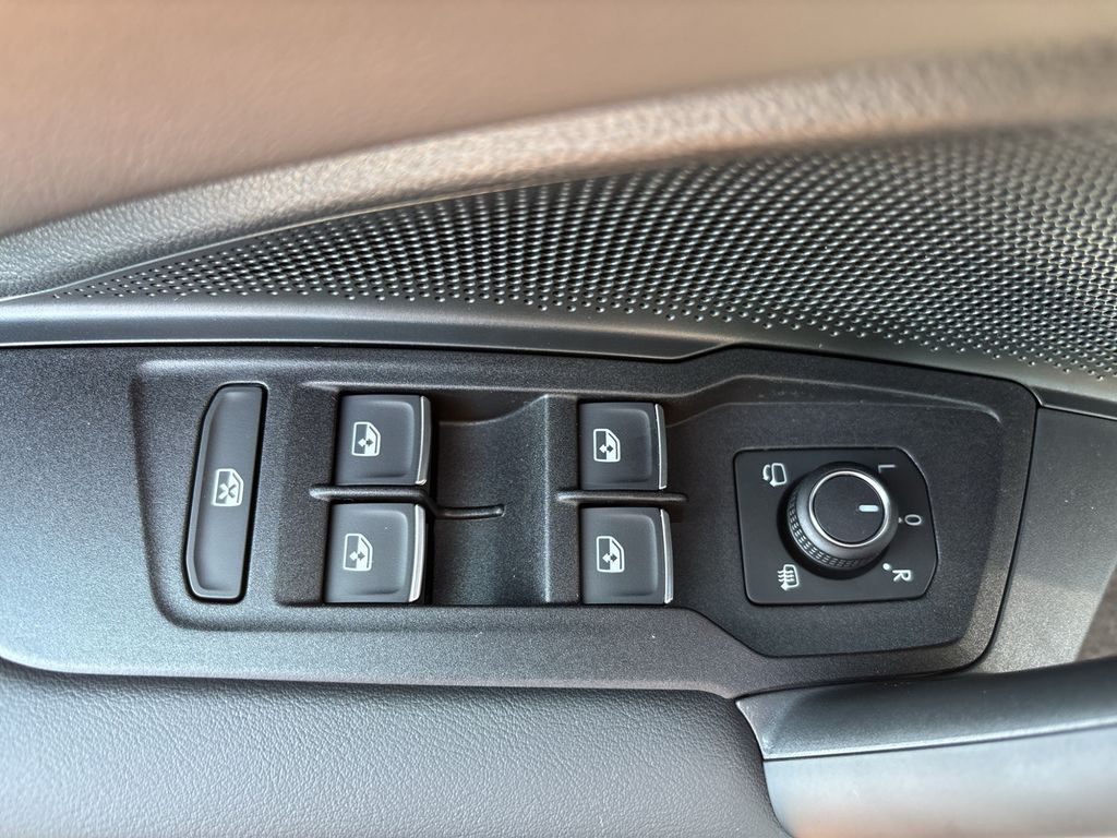 Volkswagen Tiguan 2025