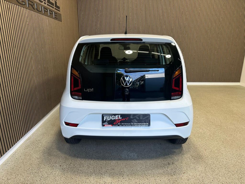 Volkswagen up! 2020