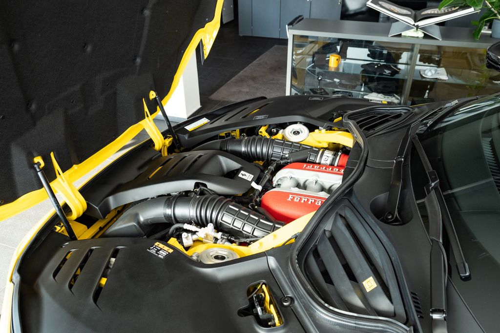 Ferrari Purosangue 2025