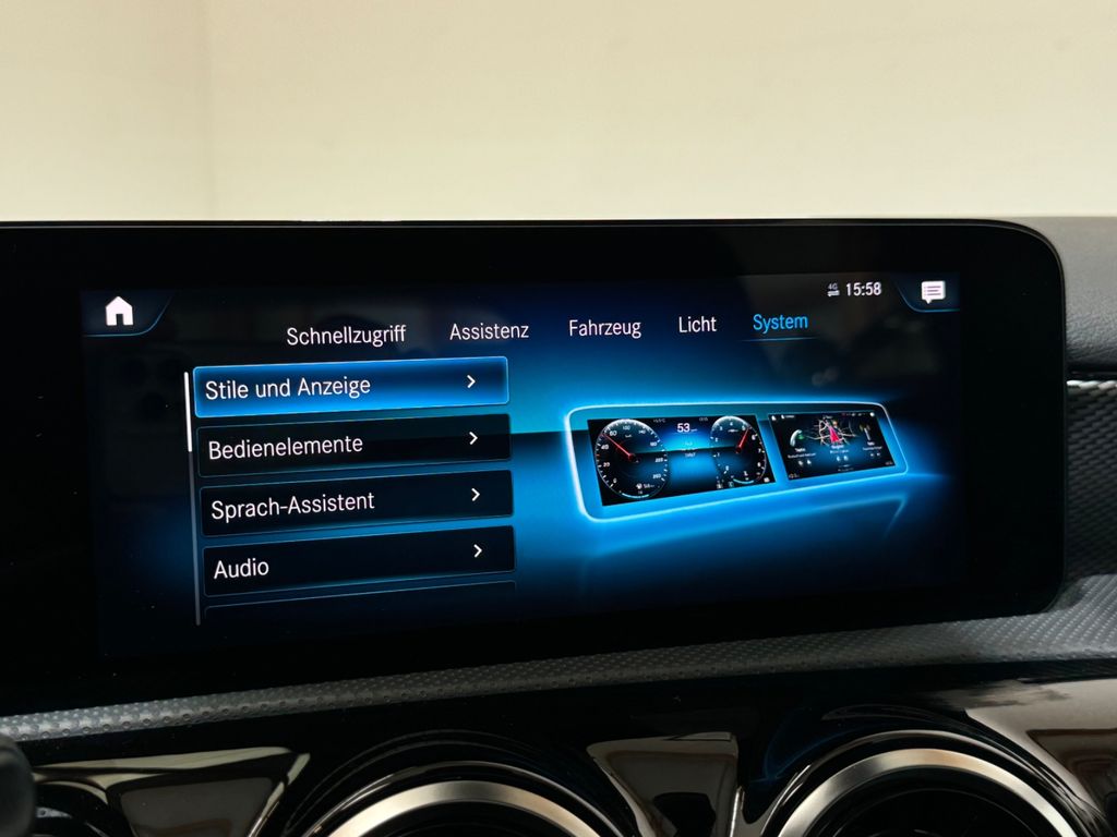 Mercedes-Benz A 250 2022