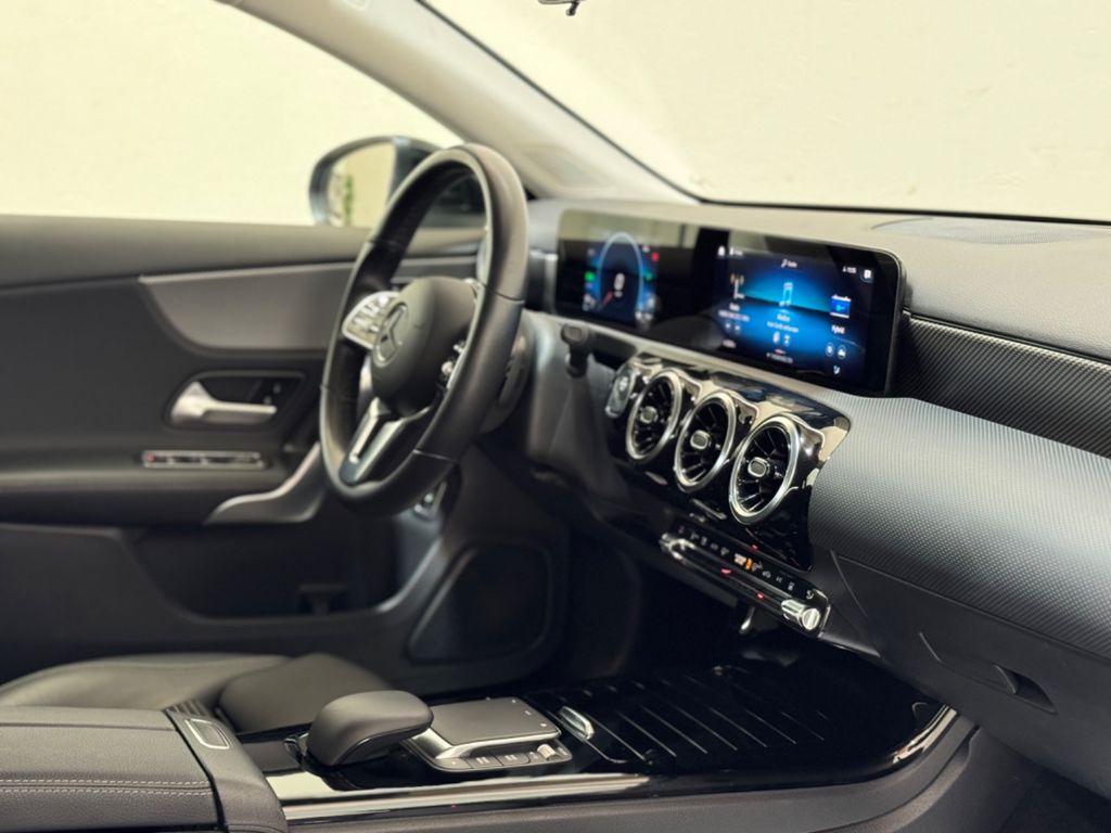 Mercedes-Benz A 250 2022