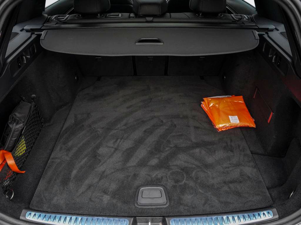 Mercedes-Benz C 300 2022