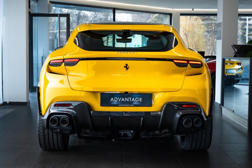 Ferrari Purosangue 2025