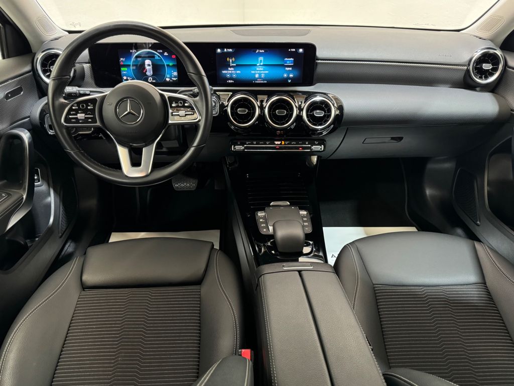 Mercedes-Benz A 250 2022