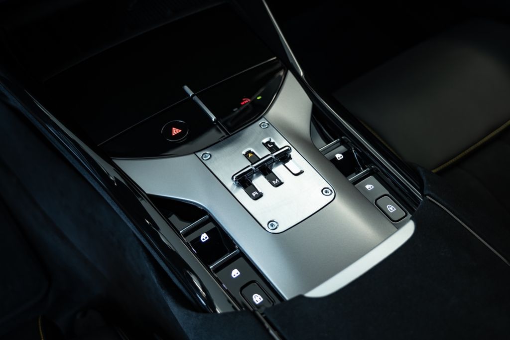 Ferrari Purosangue 2025