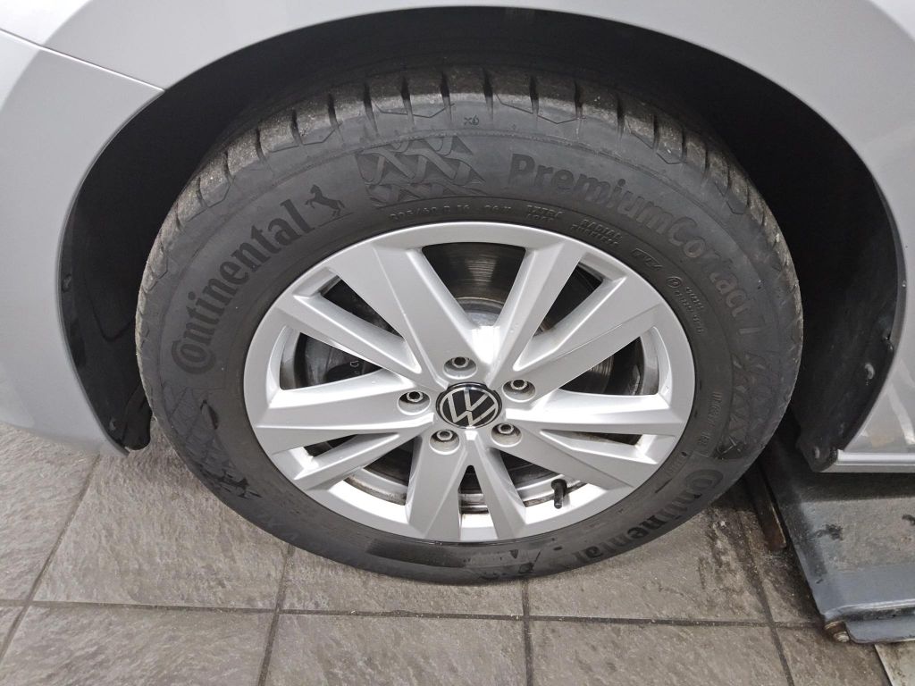 Volkswagen Touran 2021