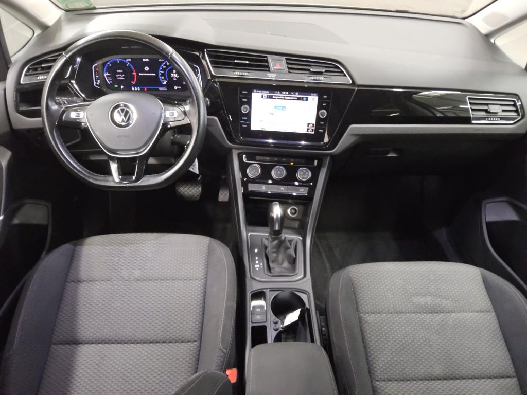 Volkswagen Touran 2021