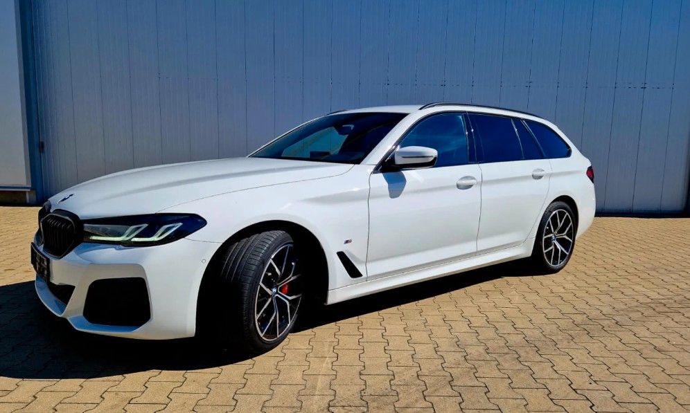 BMW 520 2023