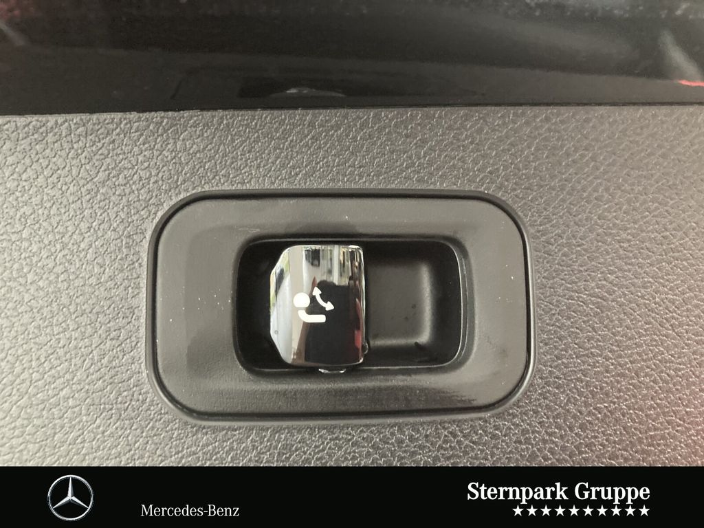 Mercedes-Benz E 300 2025