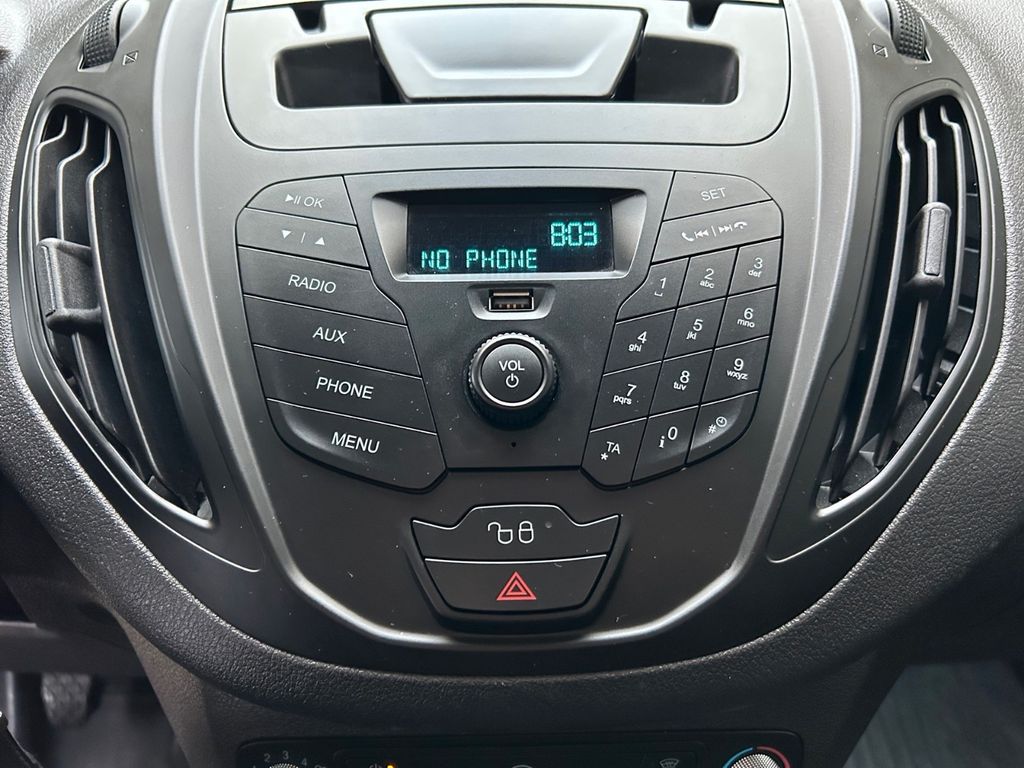 Ford Transit Courier 2021