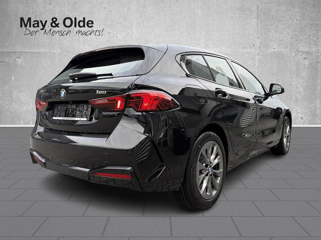 BMW 120