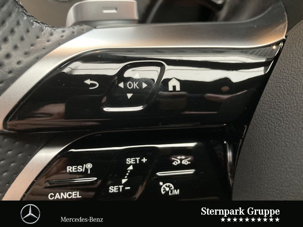 Mercedes-Benz E 300 2025