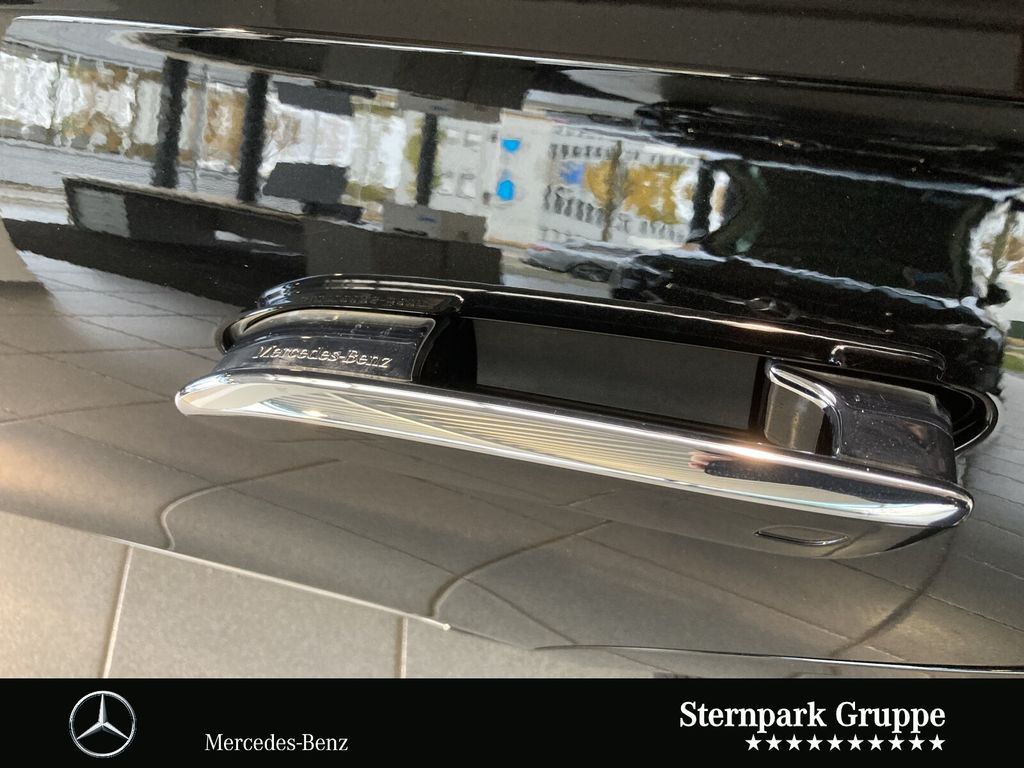 Mercedes-Benz E 300 2025