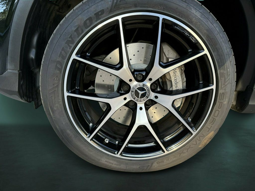 Mercedes-Benz GLC 300 2022