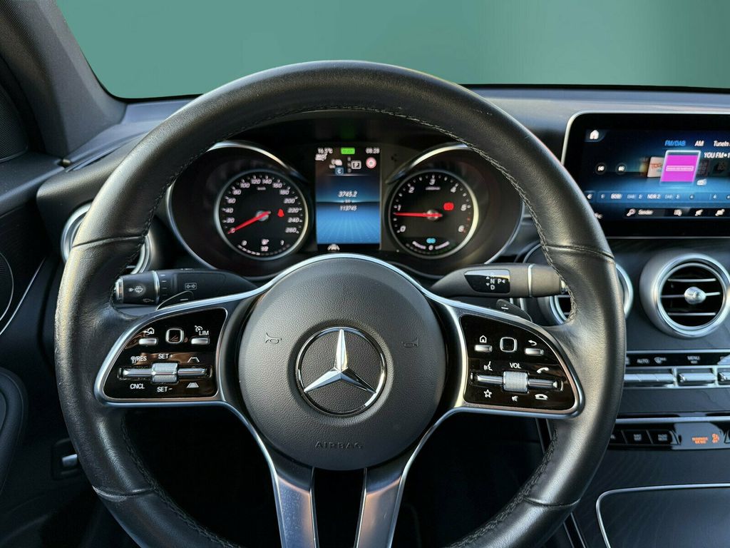 Mercedes-Benz GLC 300 2022
