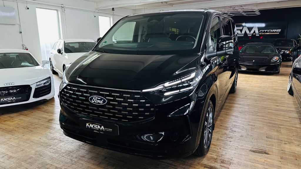 Ford Tourneo Custom 2025