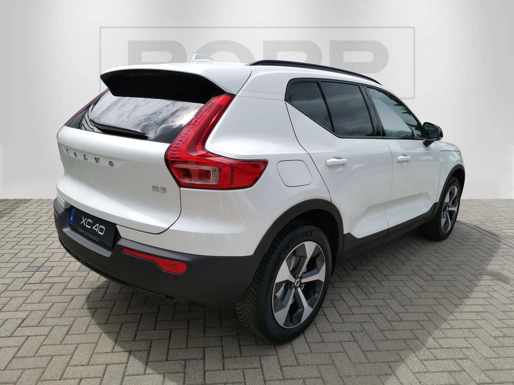 Volvo XC40 2024