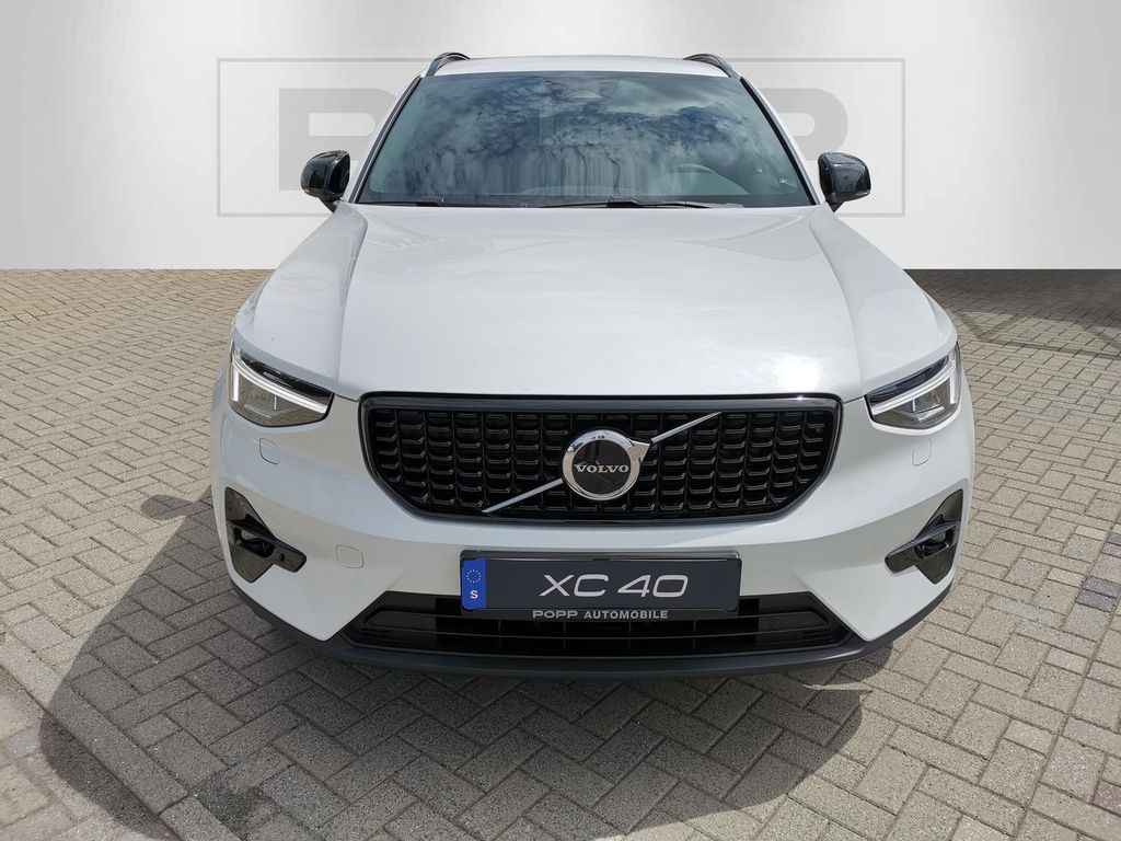 Volvo XC40 2024