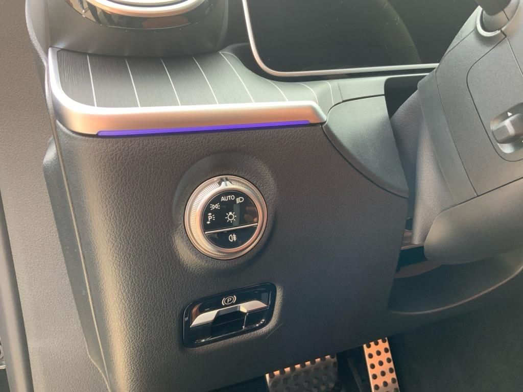 Mercedes-Benz C 300 2025