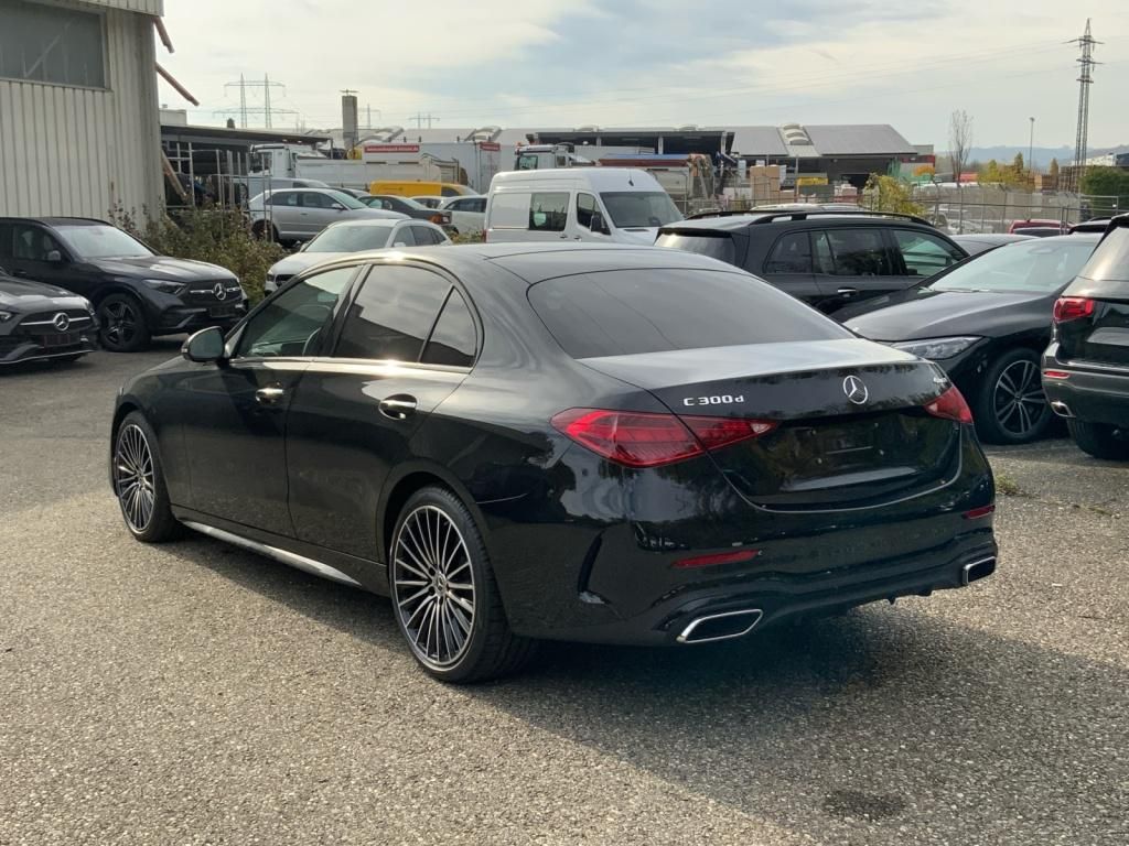 Mercedes-Benz C 300 2025