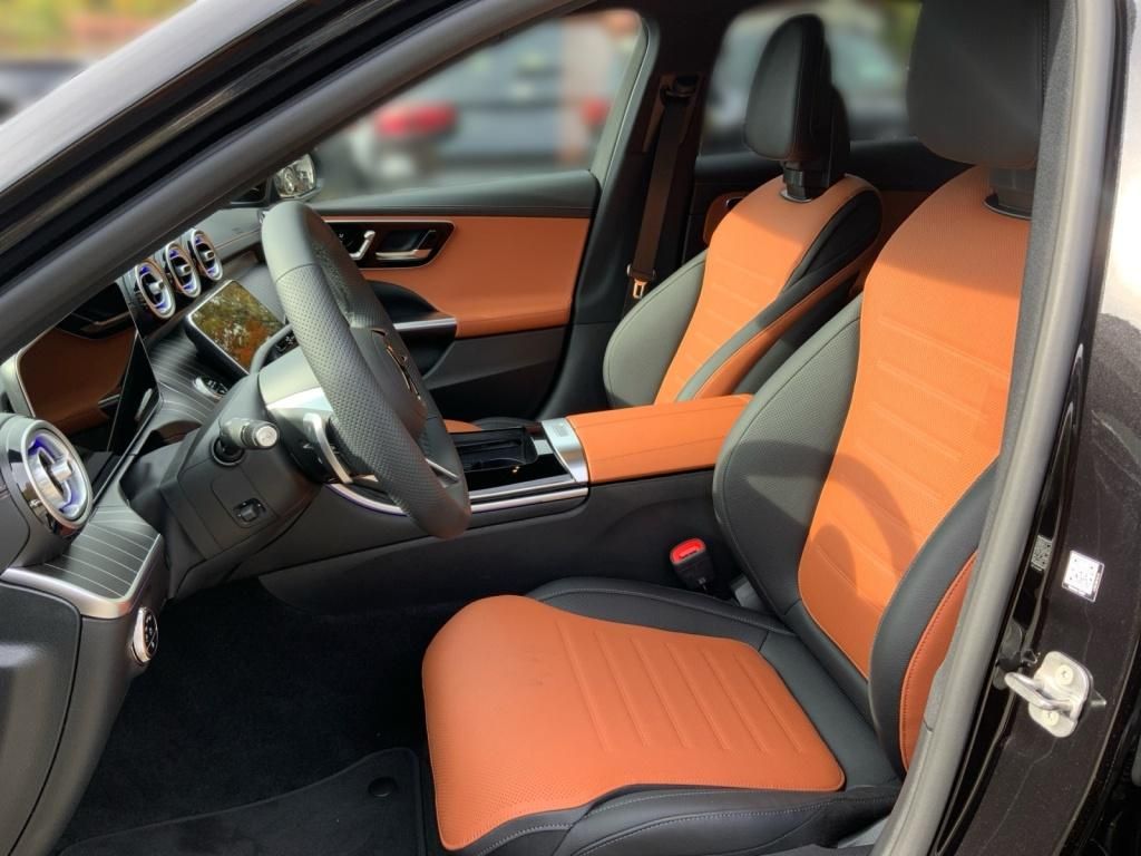 Mercedes-Benz C 300 2025