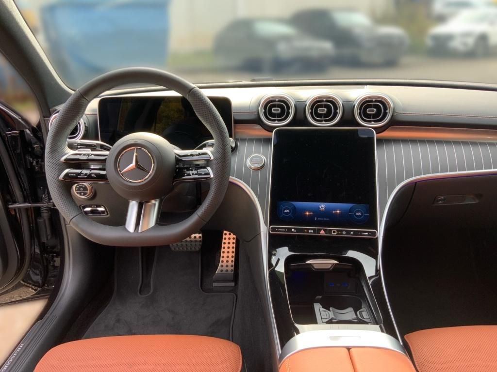 Mercedes-Benz C 300 2025