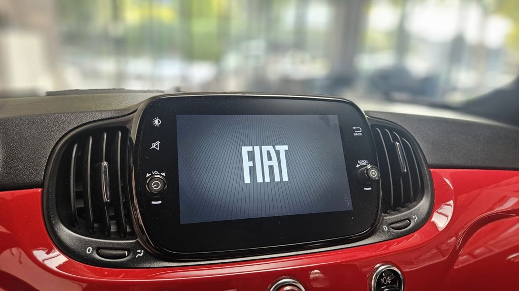 Fiat 500C 2023