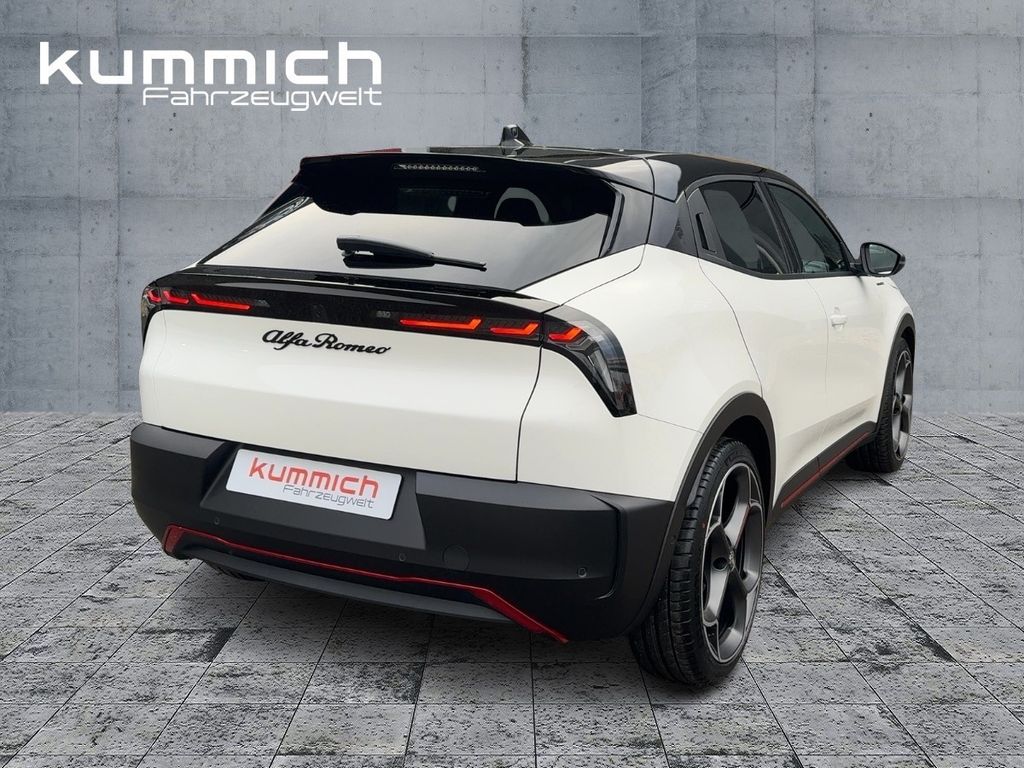 Alfa Romeo Junior 2025