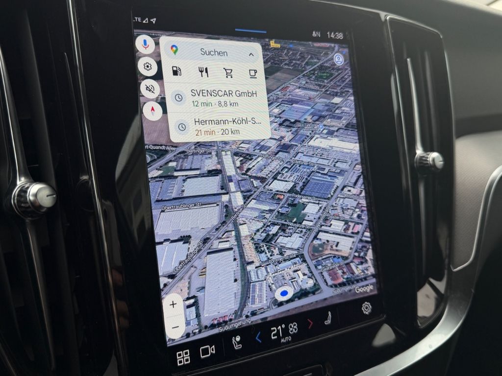 Volvo V60 Cross Country 2023