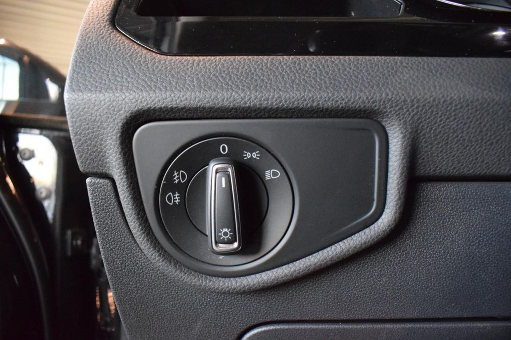 Volkswagen Touran 2021