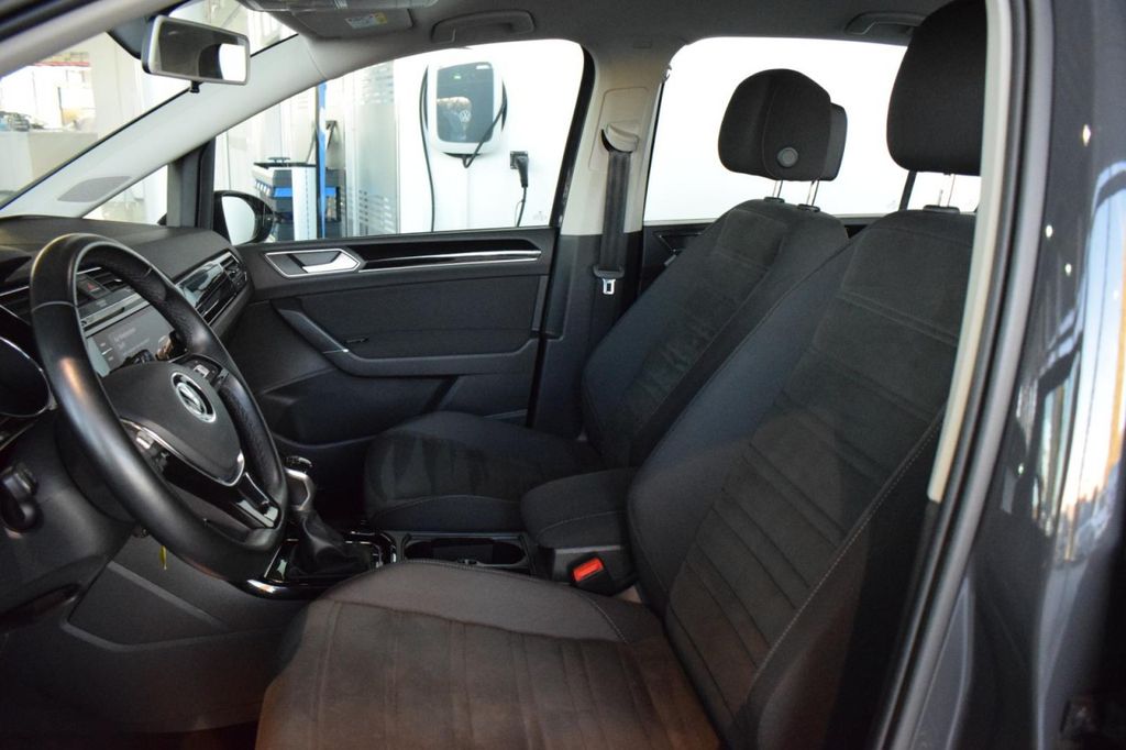 Volkswagen Touran 2021