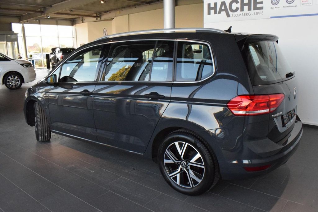 Volkswagen Touran 2021