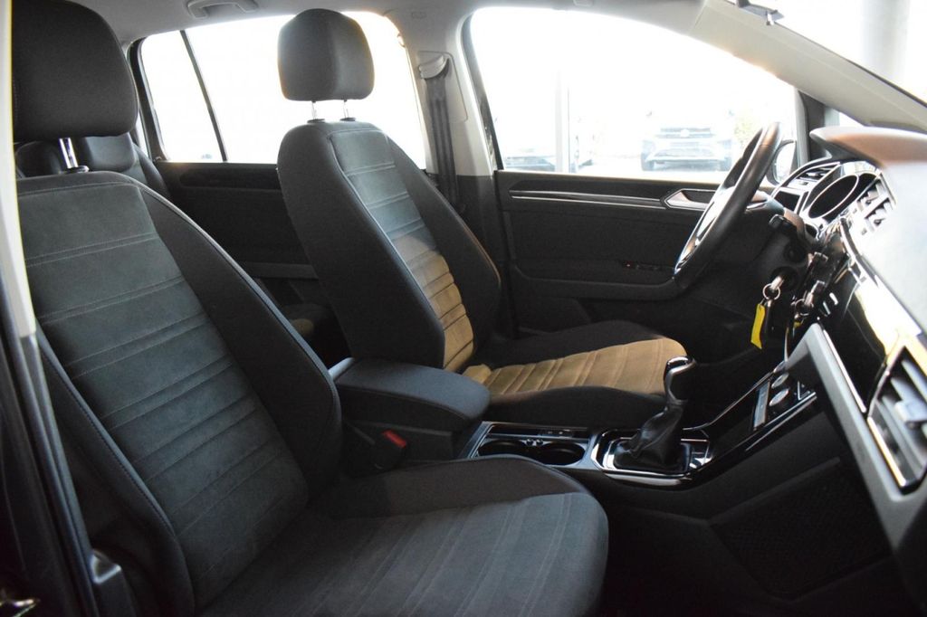 Volkswagen Touran 2021