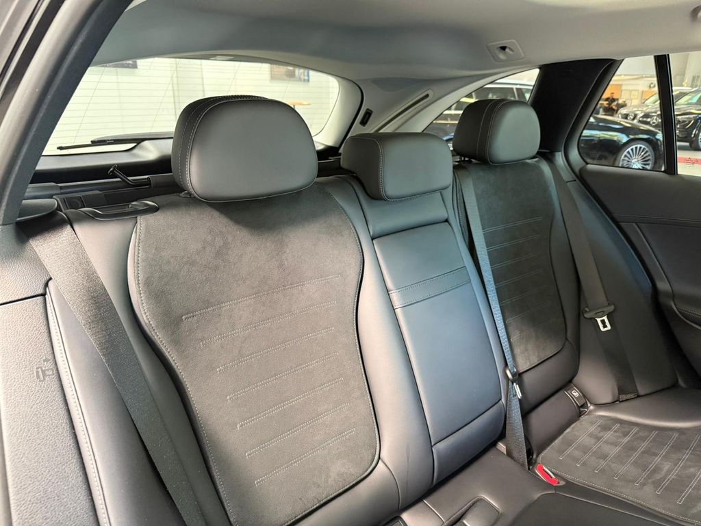 Mercedes-Benz C 220 2023