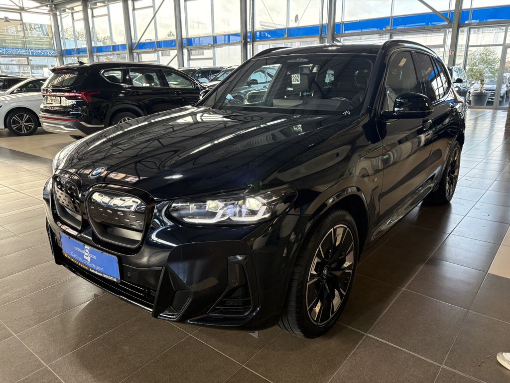 BMW iX3 2023