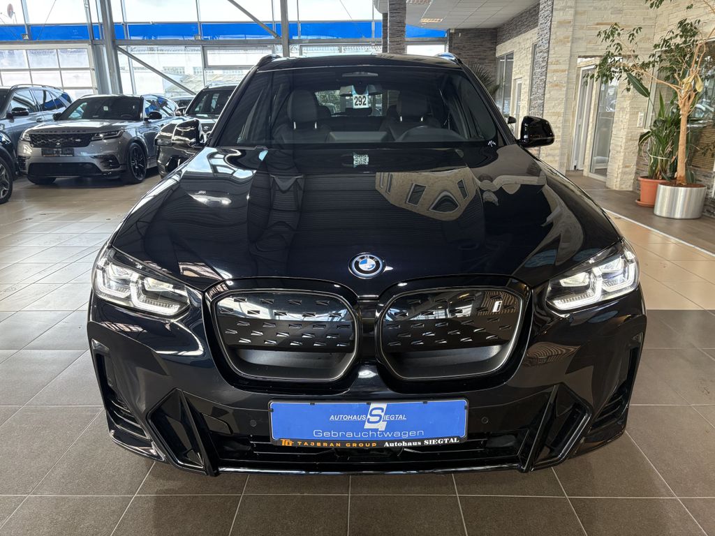 BMW iX3 2023