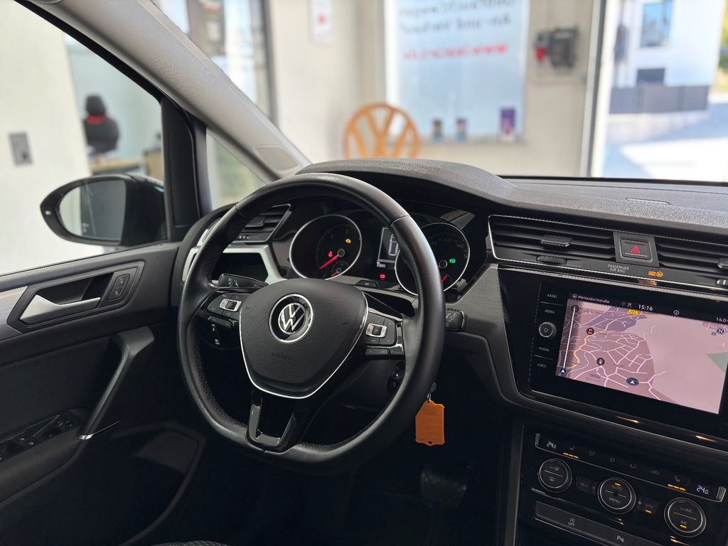 Volkswagen Touran 2022