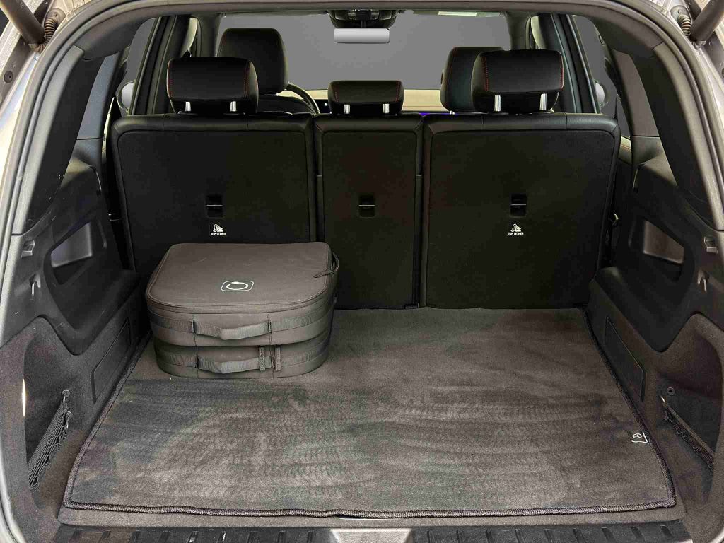 Mercedes-Benz EQB 2023